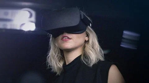 Intel Core VR Woman