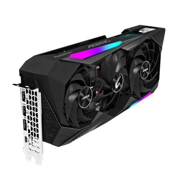 Gigabyte AORUS Radeon RX 6800 XT MASTER TYPE-C 16G Front Ports 1