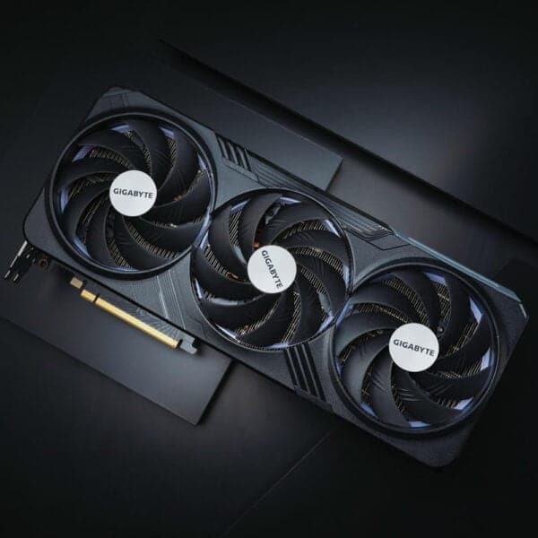 GIGABYTE GeForce RTX 4080 GAMING OC 16G Front 1